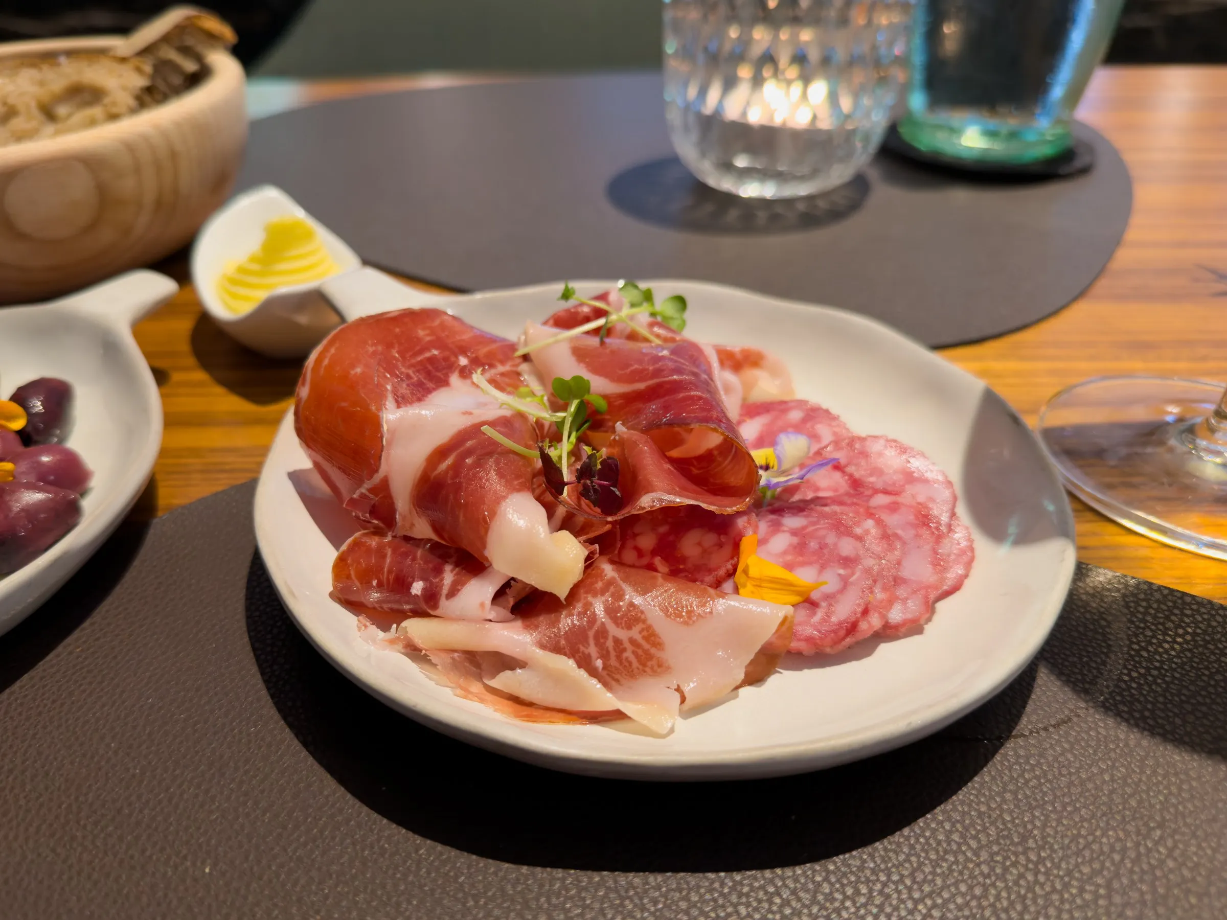 Schinken und Salami
