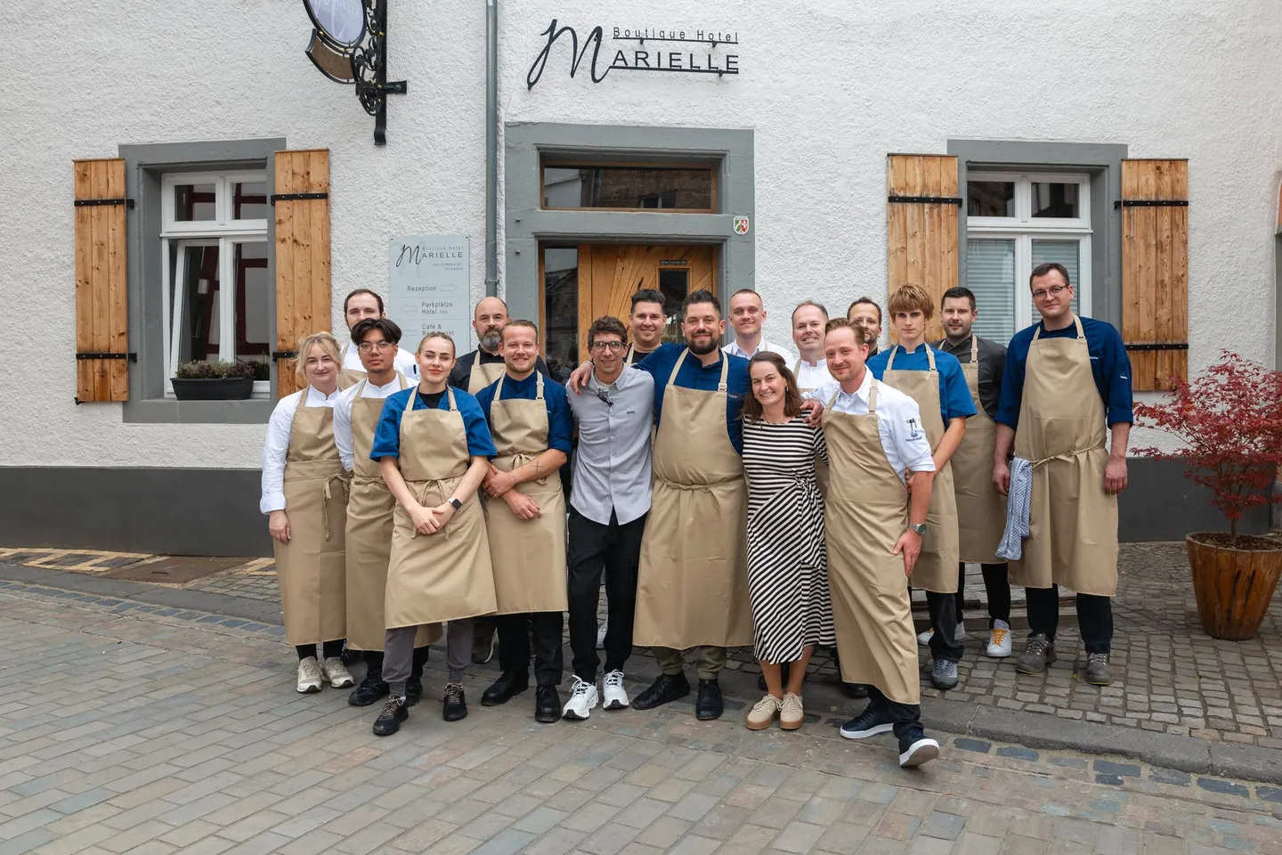 Marielle & Freunde: Filip Czmok holt sein halbes Kochleben in die Eifel